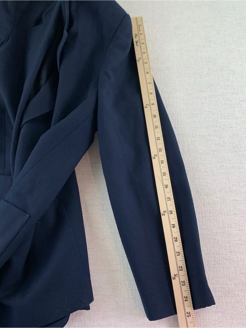 Talbots women's Classic 100% wool Blazer size 16 in navy blue Made in USA